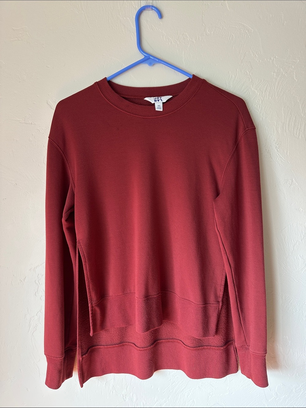 JoyLab Women's Crewneck Sweater in Burgundy